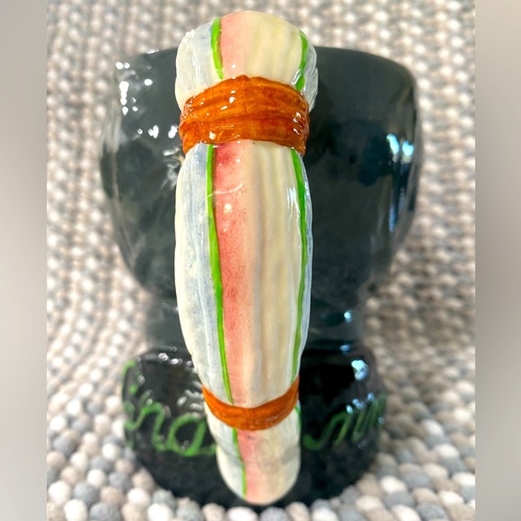 Original vintage antique LARGE ROYAL DOULTON ENGLAND TOBY JUG  “GRANNY” - Picture 5 of 7